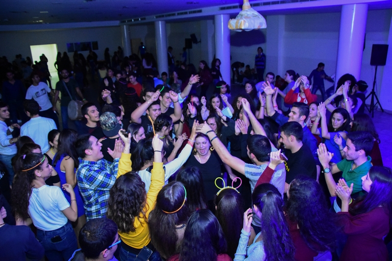 NDA Badaro Neon Night Party